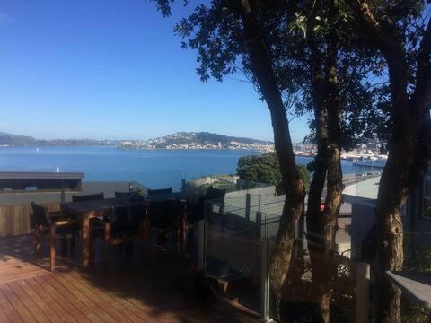 The Perfect Stop Over Wellington Exterior photo